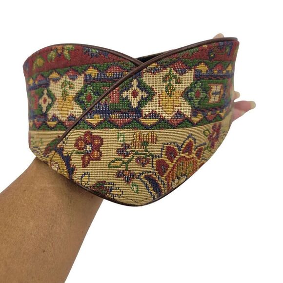 Vtg Womens Victorian Revival Belt Sz S Statement Regal‎ Tapestry Renaissance main image 4